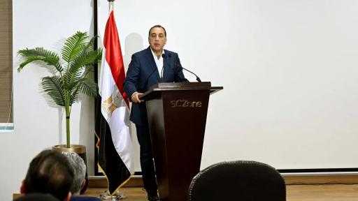 رئيس الوزراء: تخصيص أرضًا لإقامة مركز لوجستي عالمي للحبوب بـ”اقتصادية قناة السويس”
