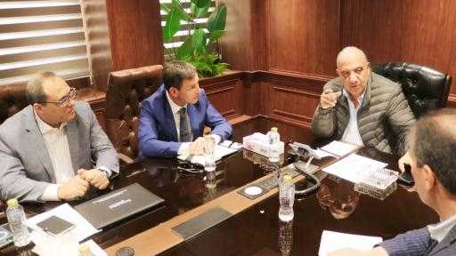 وزير الكهرباء يبحث مع شنايدر إليكتريك التوسع بمبادرة تحسين كفاءة استخدام الطاقة بالمصانع والمستشفيات