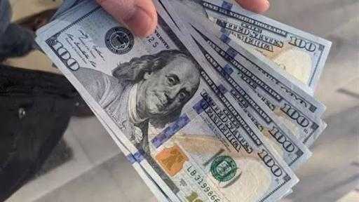 تباين سعر الدولار اليوم الإثنين بمنتصف التعاملات.. الأخضر بكام