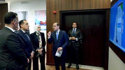 رئيس الوزراء يفتتح أول مركز للخدمات الضريبية المميزة بالقاهرة الجديدة| صور
