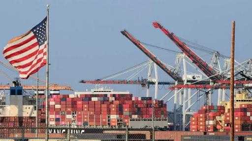 ارتفاع عجز الميزان التجاري الأمريكي بأكثر من 4% خلال مارس