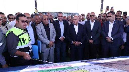 بإجمالي طول 27.6 كم.. وزير النقل يفتتح المرحلتين الثانية والثالثة من محور ديروط بأسيوط| صور