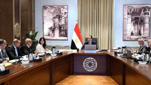 رئيس الوزراء يُتابع إجراءات تنظيم السوق العقارية لدفع النمو الاقتصادي