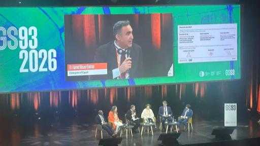 ”الخدمات البيطرية” تستعرض تجربة مصر في احتواء الأزمات الوبائية الطارئة ”الخدمات البيطرية” تستعرض تجربة مصر في احتواء الأزمات الوبائية الطارئة