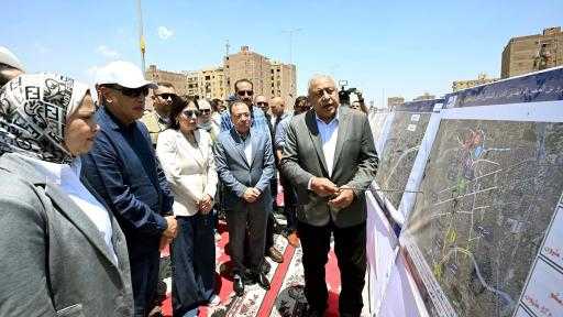 بتكلفة 8.95 مليارات جنيه.. رئيس الوزراء يتفقد محور عمرو بن العاص بالجيزة| صور