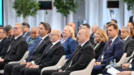 وزير البترول يُشارك في أسبوع باكو للطاقة