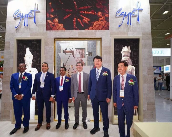 جانب من الجناح المصري