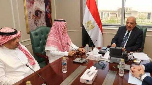 وزير الكهرباء يبحث مع أكوا باور السعودية أوجه التعاون لتنفيذ مشروعات رياح... وزير الكهرباء يبحث مع أكوا باور السعودية أوجه التعاون لتنفيذ مشروعات رياح بقدرة 2300 ميجاوات