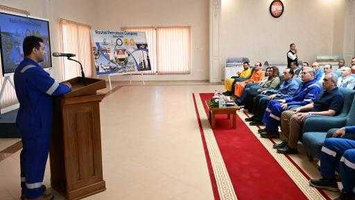 رئيس الوزراء يُناقش مع 3 شركات عالمية خططتها المستقبلية للاستثمار بقطاع الطاقة
