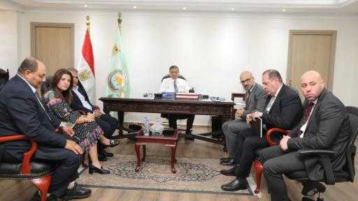 وزير الزراعة يُناقش مع ”بيتي” خططها لضخ المزيد من الاستثمارات الجديدة في... وزير الزراعة يُناقش مع ”بيتي” خططها لضخ المزيد من الاستثمارات الجديدة في السوق المصري