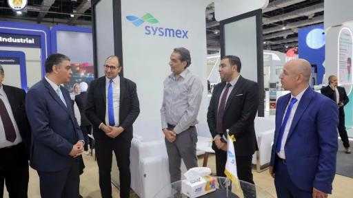 رئيس ”الشراء الموحد” يتفقد المعرض المصاحب لمؤتمر Africa Health ExCon 2026 رئيس ”الشراء الموحد” يتفقد المعرض المصاحب لمؤتمر Africa Health ExCon 2026