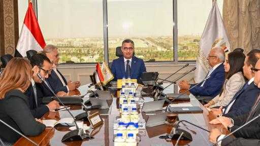 وزير التموين يُناقش مع TMT التعاون بمشروع ”كاري أون” وإدخال سلسلة ”مونوبري” الفرنسية إلى السوق المصري