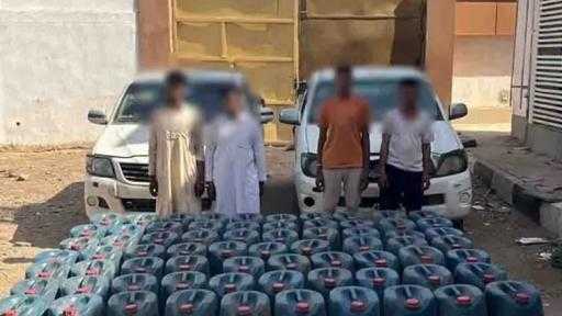 ”الداخلية” تضبط 3 أطنان سولار قبل بيعها في السوق السوداء ”الداخلية” تضبط 3 أطنان سولار قبل بيعها في السوق السوداء