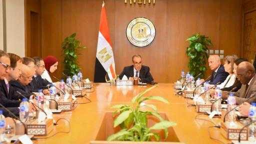 وزير الخارجية يعقد حوارًا استراتيجيًا مع مؤسسات التمويل الدولية وشركاء التنمية
