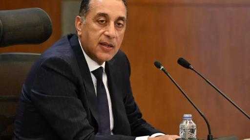 رئيس الوزراء: نستهدف الرد على تساؤلات الرأي العام إزاء مختلف القضايا خلال... رئيس الوزراء: نستهدف الرد على تساؤلات الرأي العام إزاء مختلف القضايا خلال مؤتمر يعقد الشهر المقبل