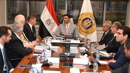 بنسبة مكون محلي 45%.. ”مرسيدس-بنز” تنتج 5 آلا سيارة سنويًا بمصنعها في 6 أكتوبر