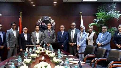 إنتربرايز سنغافورة: مهتمون بالاستثمار في مص بقطاعات الخدمات اللوجستية والطاقة المتجددة وتكنولوجيا... إنتربرايز سنغافورة: مهتمون بالاستثمار في مص بقطاعات الخدمات اللوجستية والطاقة المتجددة وتكنولوجيا المعلومات