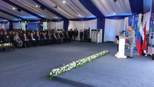 وزير الكهرباء: استثمارات الدولة بلغت 4 ترليون جنيه نقلت مصر من العجز... وزير الكهرباء: استثمارات الدولة بلغت 4 ترليون جنيه نقلت مصر من العجز لتصدير الطاقة