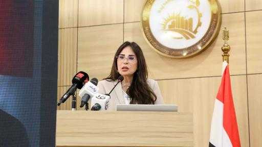 وزيرة الإسكان تُتابع تنفيذ مشروعات البنية الأساسية وتطوير الطرق بتوسعات الشيخ زايد