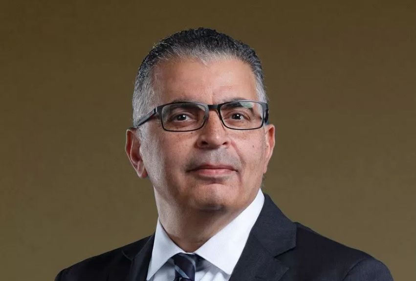 عمرو أبو العينين