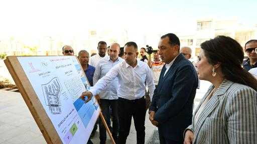 يضم 7999 وحدة سكنية.. رئيس الوزراء يتفقد مشروع ”مزارين” بالعلمين الجديدة| صور يضم 7999 وحدة سكنية.. رئيس الوزراء يتفقد مشروع ”مزارين” بالعلمين الجديدة| صور