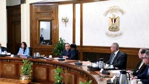 بحضور محمد الأتربي.. رئيس الوزراء يُتابع إجراءات فض التشابكات المالية بين المجتمعات... بحضور محمد الأتربي.. رئيس الوزراء يُتابع إجراءات فض التشابكات المالية بين المجتمعات العمرانية الجديدة والبنك الأهلي