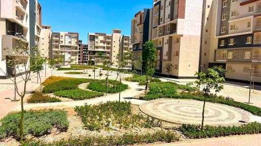 وزيرة الإسكان تتابع تنفيذ الوحدات السكنية وعددًا من المشروعات بمدينتي حدائق أكتوبر... وزيرة الإسكان تتابع تنفيذ الوحدات السكنية وعددًا من المشروعات بمدينتي حدائق أكتوبر و6 أكتوبر الجديدة