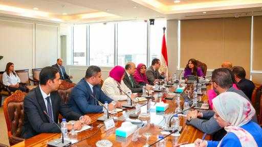 وزيرة الإسكان تتابع موقف مبيعات وتسويق المشروعات التابعة لهيئة المجتمعات العمرانية وزيرة الإسكان تتابع موقف مبيعات وتسويق المشروعات التابعة لهيئة المجتمعات العمرانية
