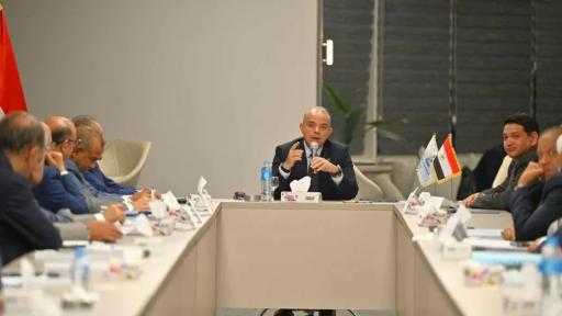 وزير الاستثمار يُناقش مع ”الغرف التجارية” تشجيع الشراكة مع القطاع الخاص وتيسير حركة التجارة