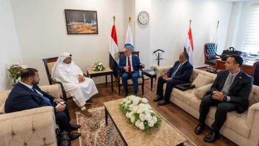 وزير البترول يبحث مع ”أدنوك للحفر” تنفيذ برنامج حفر موسع وزيادة إنتاج البترول والغاز في مصر