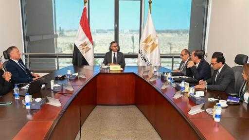 وزير التموين يُناقش مستجدات مشروع إنتاج الإيثانول الحيوي من الباجاس الناتج عن تصنيع السكر من القصب