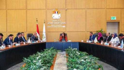 وزيرة الإسكان تناقش مع CSCEC الصينية موقف المشروعات المنفذة بالعاصمة الجديدة والعلمين وزيرة الإسكان تناقش مع CSCEC الصينية موقف المشروعات المنفذة بالعاصمة الجديدة والعلمين