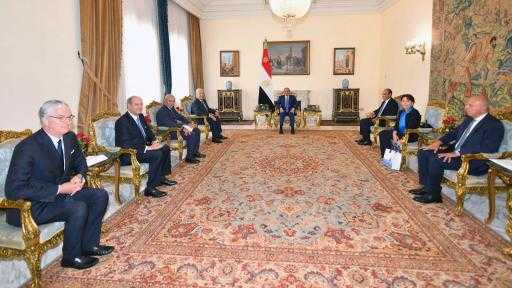 الرئيس السيسي يؤكد ضرورة تطوير التعاون مع إيطاليا بمجالات الطاقة والنقل البحري والزراعة والسياحة