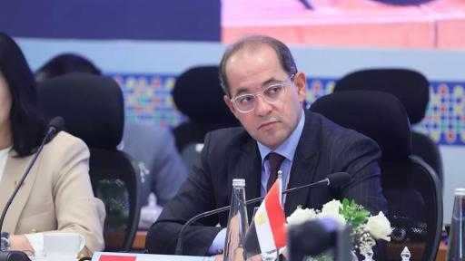 وزير المالية: التقلبات الجيوسياسية تضاعف أعباء التمويل وتخنق النشاط الاقتصادي بالدول النامية وزير المالية: التقلبات الجيوسياسية تضاعف أعباء التمويل وتخنق النشاط الاقتصادي بالدول النامية