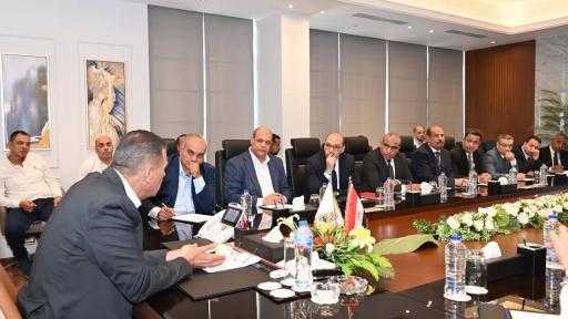 ”المالية”: ندعم جهود المحافظات الهادفة لتعزيز قدرتها على جذب الاستثمارات المحلية ”المالية”: ندعم جهود المحافظات الهادفة لتعزيز قدرتها على جذب الاستثمارات المحلية
