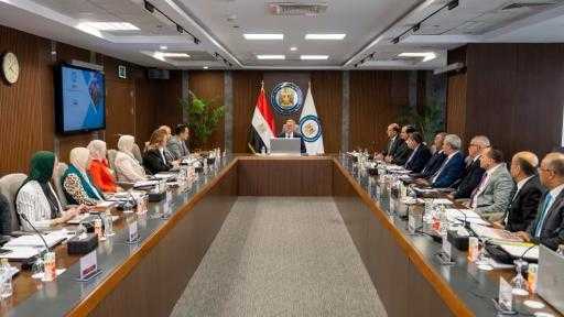 ”القابضة للبتروكيماويات” تحقق إنتاج 4.6 ملايين طن بإيرادات 2.6 مليار دولار خلال... ”القابضة للبتروكيماويات” تحقق إنتاج 4.6 ملايين طن بإيرادات 2.6 مليار دولار خلال 2025/2026