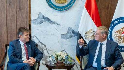 وزير البترول يناقش مع في بي خطط أعمالها في مصر وبرامج الحفر... وزير البترول يناقش مع في بي خطط أعمالها في مصر وبرامج الحفر والاستكشاف
