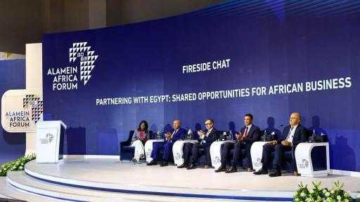 وزير التخطيط: إطلاق ”نافذة موحدة للتراخيص” للتيسير على المستثمرين قريبًا لتقليل الدورة المستندية