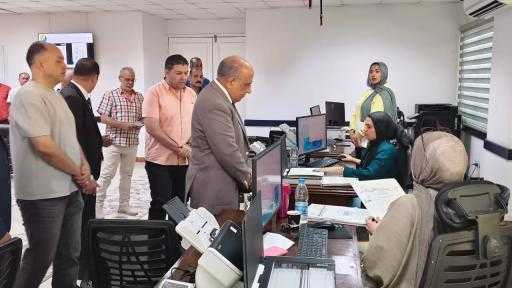 وزير الكهرباء في زيارة ميدانية لقطاع شبكات المدن الجديدة بمدينة العاشر من... وزير الكهرباء في زيارة ميدانية لقطاع شبكات المدن الجديدة بمدينة العاشر من رمضان بالشرقية