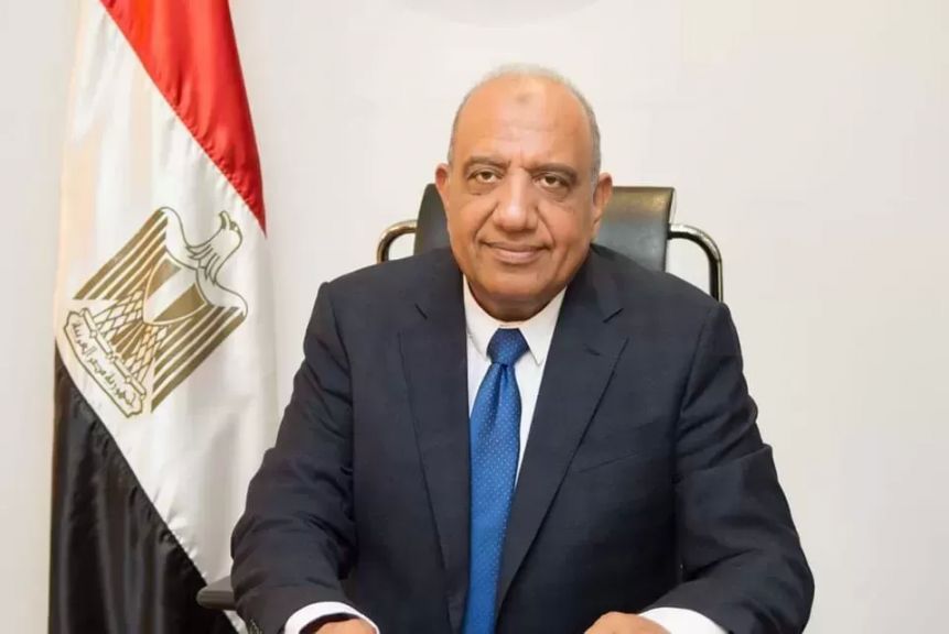وزير الكهرباء