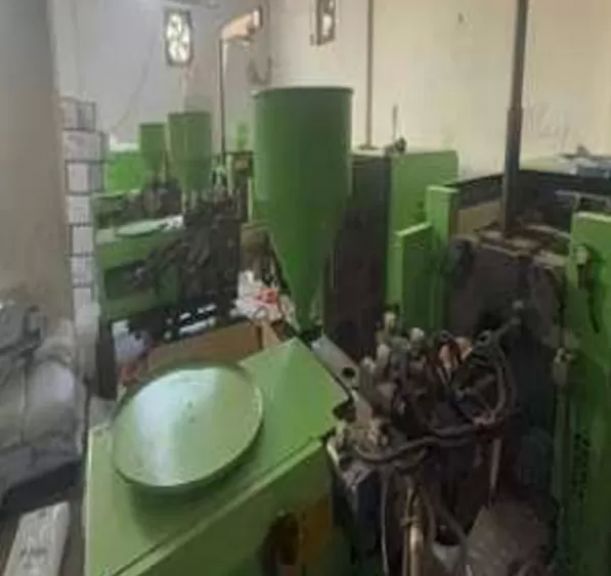 المصنع المضبوط
