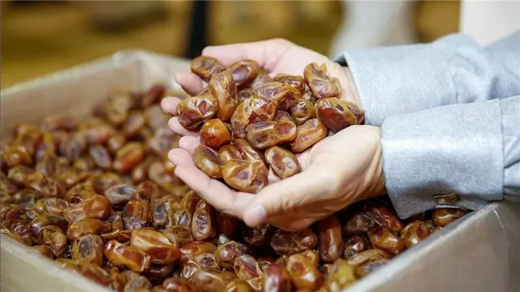 التمور 