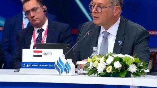 وزير البترول: مصر تعمل على تعزيز مكانتها مركزًا إقليميًا لتداول وتجارة الغاز وزير البترول: مصر تعمل على تعزيز مكانتها مركزًا إقليميًا لتداول وتجارة الغاز