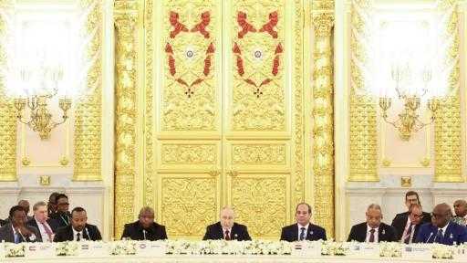 الرئيس السيسي: مصر ترفض فرض وجود عسكري لدول غير مشاطئة للبحر الأحمر على سواحله