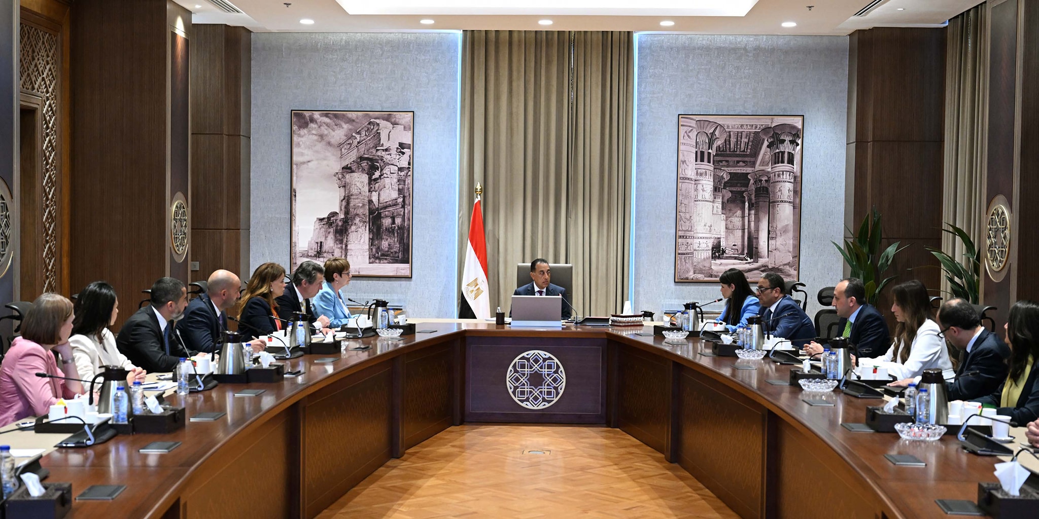 e411330b62e6.jpg